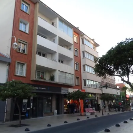 Centre-ville Arcachon, T3 Renove Avec Apercu Mer, Proche Et Gare - Fr-1-374-77 아르카숑