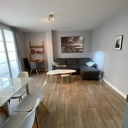 Centre-ville Arcachon, T3 Renove Avec Apercu Mer, Proche Et Gare - Fr-1-374-77 *